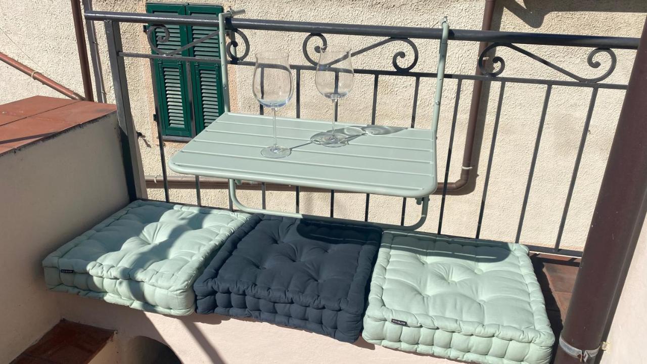 I Tetti Di Via Corradi Villa Sanremo Exterior foto