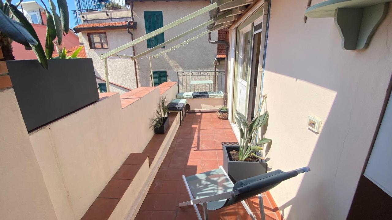 I Tetti Di Via Corradi Villa Sanremo Exterior foto