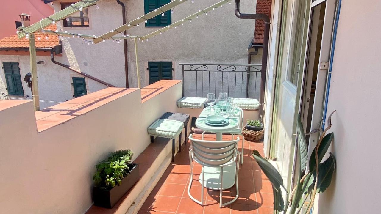 I Tetti Di Via Corradi Villa Sanremo Exterior foto