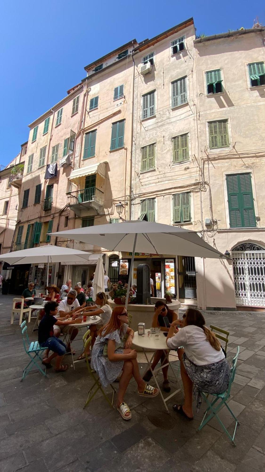 I Tetti Di Via Corradi Villa Sanremo Exterior foto